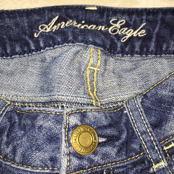 AE Distressed Jean Shorts - Picture 5 of 5